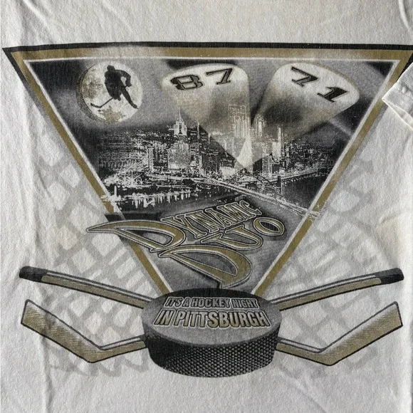 Pittsburgh Penguins 2016 2017 Stanley Cup Champions T-Shirts Bundle. Sz Large - Picture 3 of 6